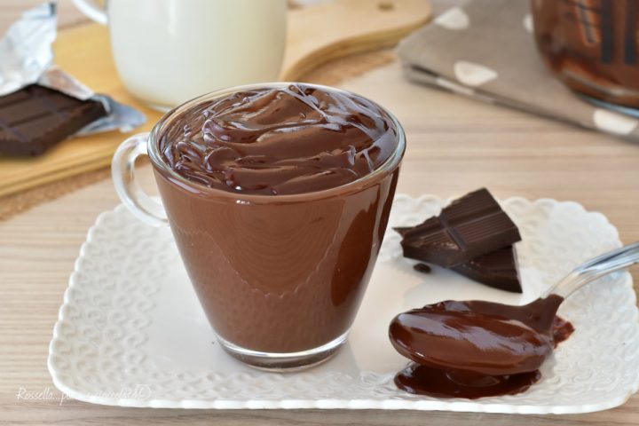 Cioccolata Densa Calda